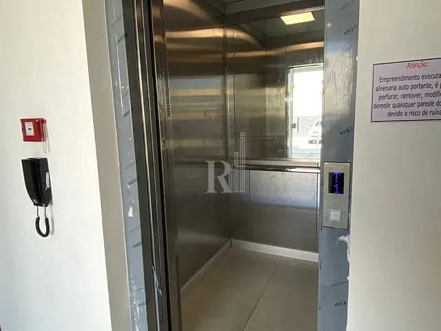 Apartamento 2 quartos e 1 banheiro, à venda, no bairro Joáia em Tijucas