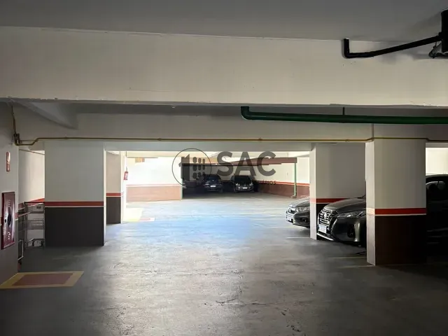Apartamento 3 quartos e 2 banheiros, para alugar, no bairro Centro em Sorocaba