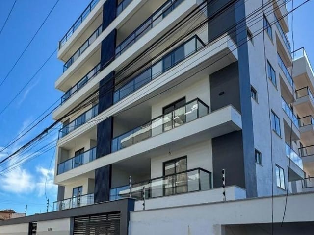 Apartamento 3 quartos e 2 banheiros, à venda, no bairro Costazul em Rio das Ostras