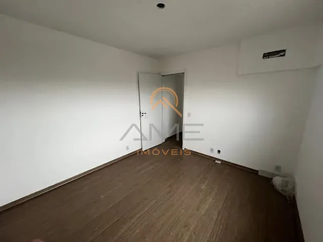 Apartamento 1 quarto e 1 banheiro, à venda, no bairro Centro em Pelotas
