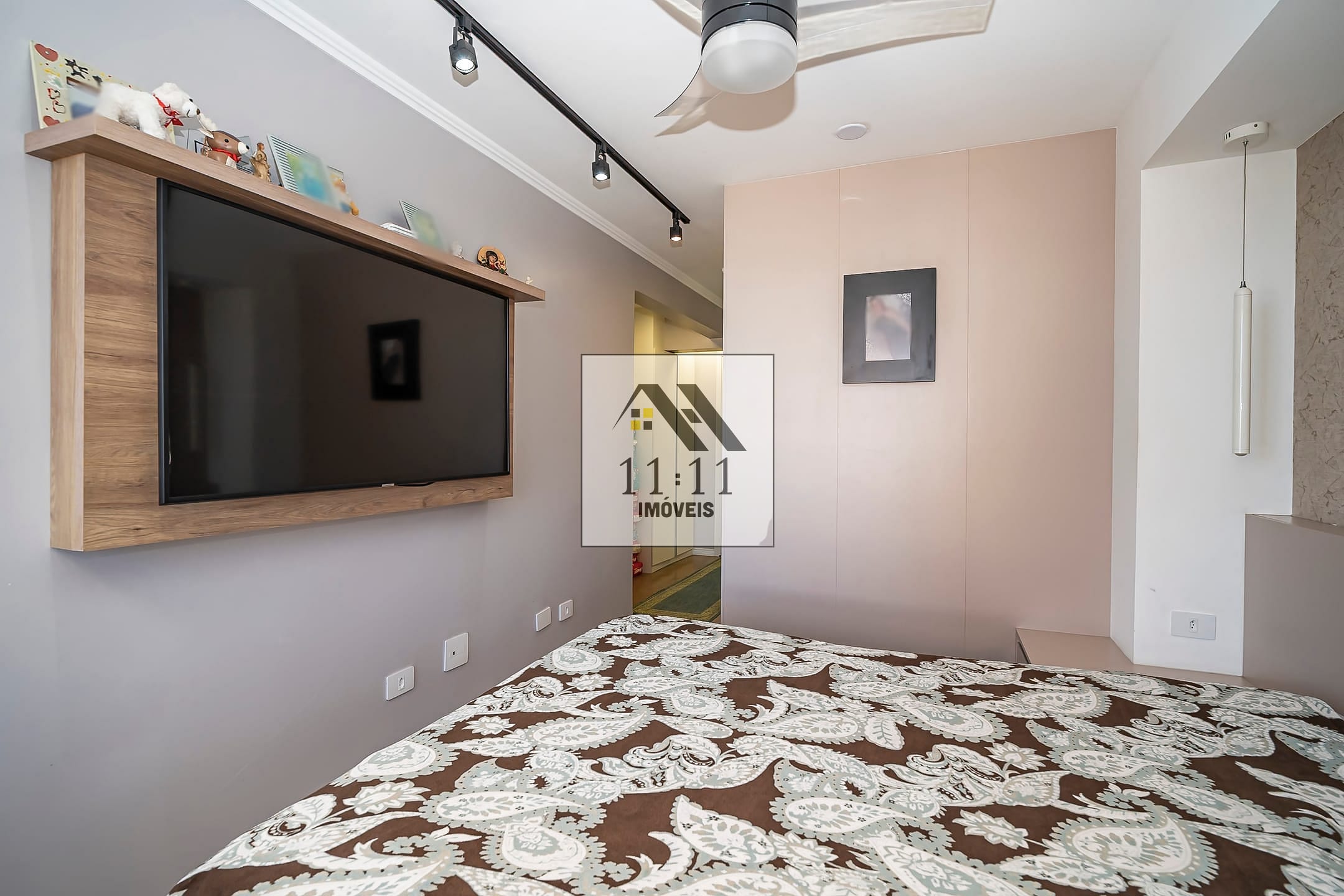 Apartamento à venda com 3 quartos, 157m² - Foto 26