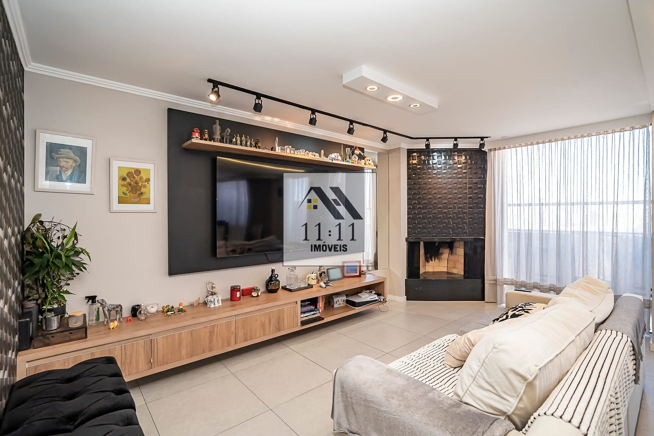 Apartamento à venda com 3 quartos, 157m² - Foto 3