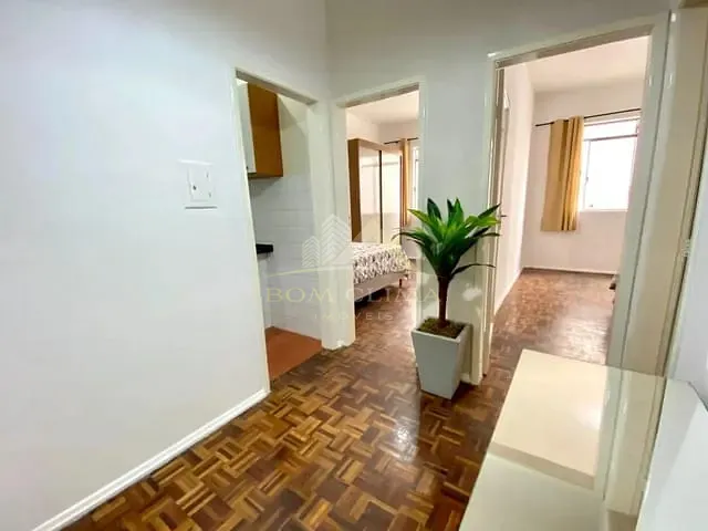 Apartamento 2 quartos e 1 banheiro, à venda, no bairro Centro em Juiz de Fora