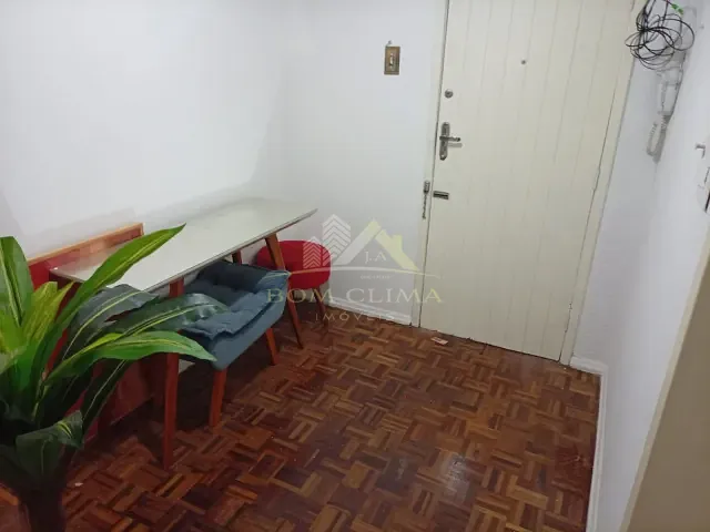Apartamento 2 quartos e 1 banheiro, à venda, no bairro Centro em Juiz de Fora