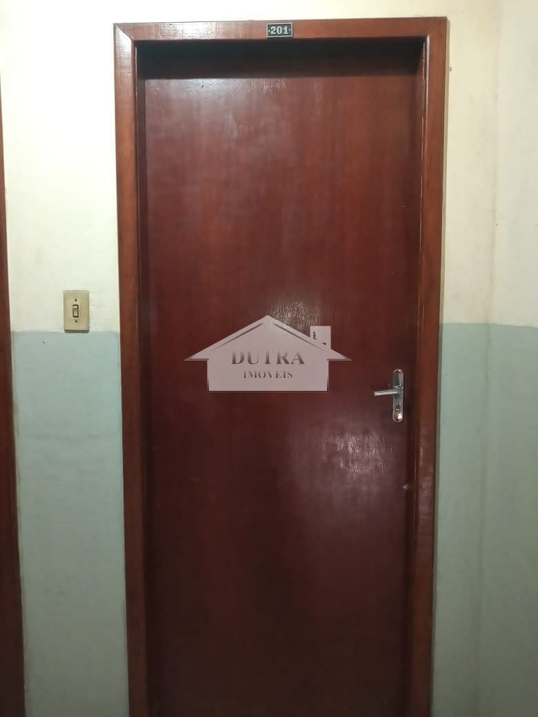 Apartamento para alugar com 2 quartos, 67m² - Foto 2