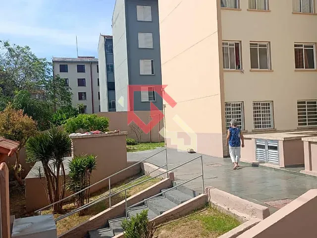 Apartamento 2 quartos e 1 banheiro, à venda, no bairro Jardim Primavera em Mauá