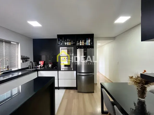 Apartamento 2 quartos e 1 banheiro, à venda, no bairro Guilherme Reich em Concórdia