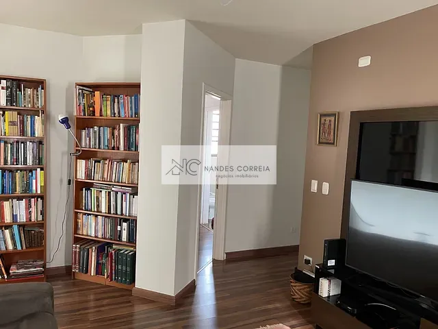 Apartamento com 223m² 4 quartos e 5 banheiros, à venda, no bairro Centro em Londrina