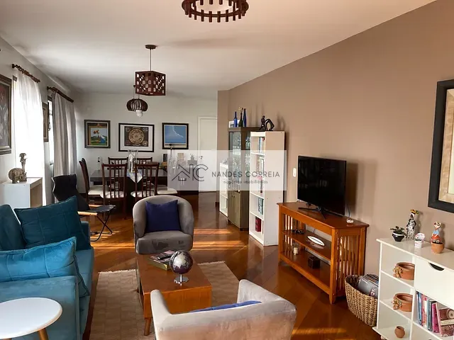 Apartamento com 223m² 4 quartos e 5 banheiros, à venda, no bairro Centro em Londrina