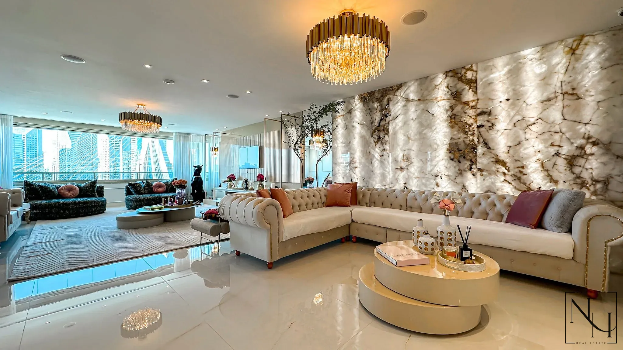 Apartamento, 3 quartos, 252 m² - Foto 9