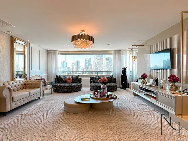 Apartamento com 252m² 3 quartos e 5 banheiros, à venda, no bairro Cidade Jardim em São Paulo