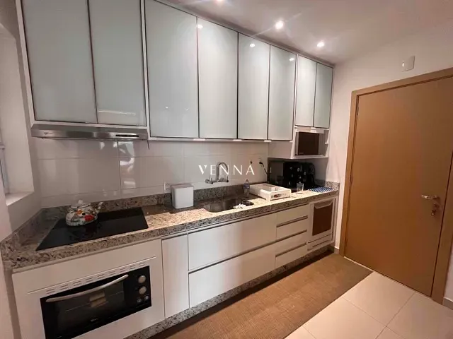 Apartamento com 178m² 3 quartos e 2 banheiros, à venda, no bairro Gleba Fazenda Palhano em Londrina