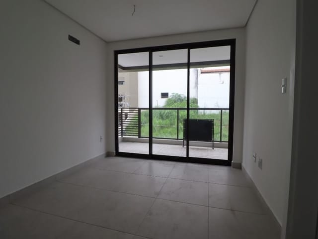 Apartamento 2 quartos e 2 banheiros, à venda, no bairro Cascatinha em Juiz de Fora