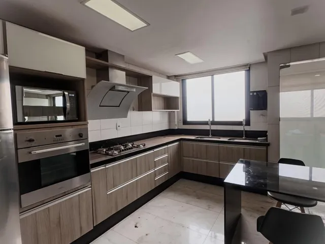 Apartamento 3 quartos e 4 banheiros, para alugar, no bairro Nova Suiça em Goiânia