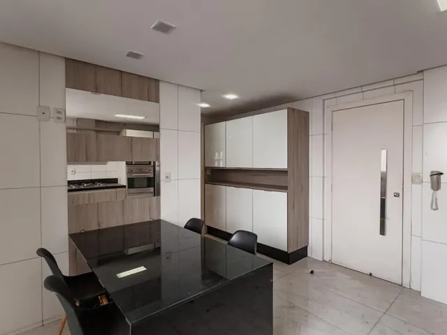 Apartamento 3 quartos e 4 banheiros, para alugar, no bairro Nova Suiça em Goiânia