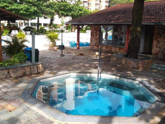 Apartamento à venda, chacara roma, Caldas Novas, GO