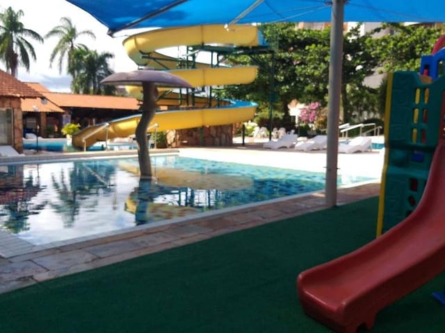 Apartamento à venda, chacara roma, Caldas Novas, GO