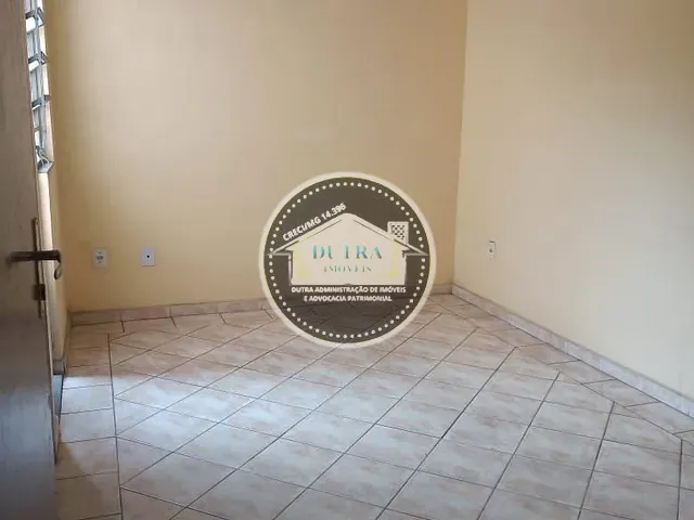Apartamento 2 quartos e 1 banheiro, para alugar, no bairro Santa Cruz em Juiz de Fora