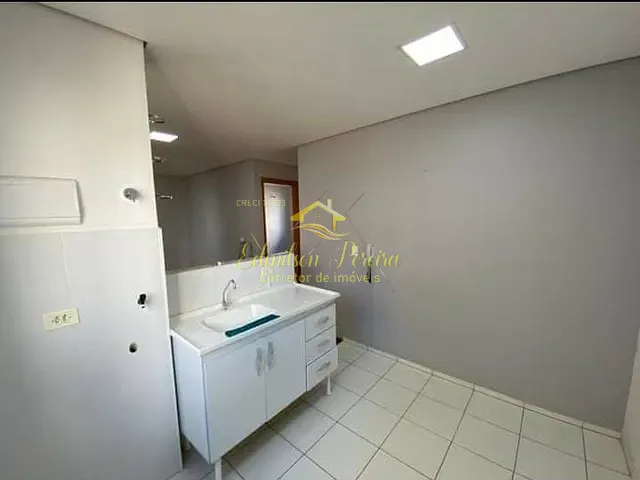 Apartamento com 57m² 2 quartos e 1 banheiro, à venda, no bairro Cidade Industrial 2 em Londrina