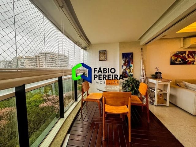 Apartamento com 120m² 3 quartos e 2 banheiros, à venda, no bairro Barra da Tijuca em Rio de Janeiro