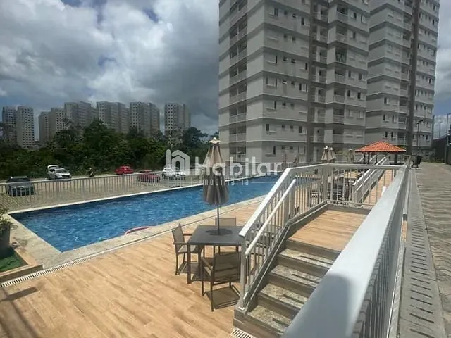 Apartamento 2 quartos e 1 banheiro, à venda, no bairro Vila Canária em Salvador