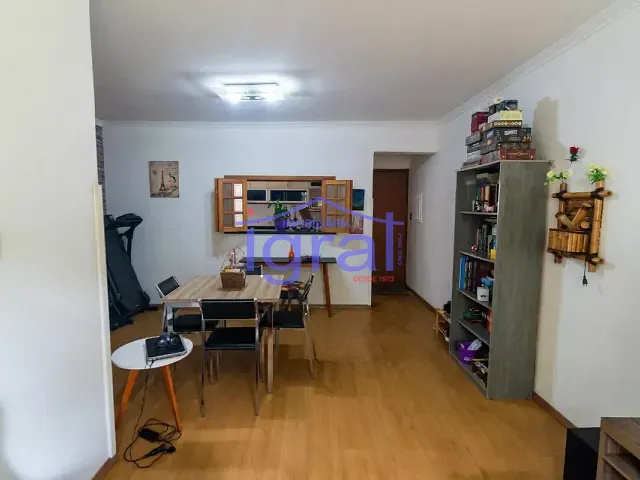Apartamento 3 quartos e 2 banheiros, para alugar, no bairro Vila Guarani (Z Sul) em São Paulo