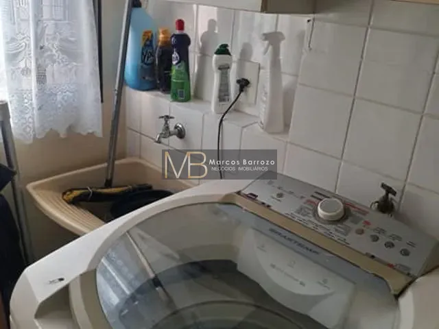Apartamento com 53m² 2 quartos e 1 banheiro, à venda, no bairro São Pedro em Londrina