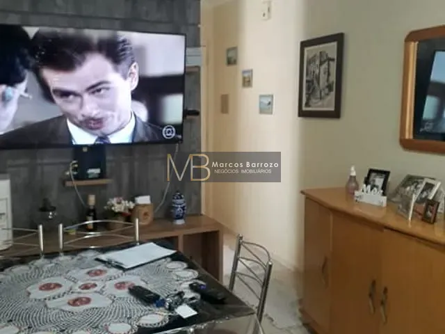 Apartamento com 53m² 2 quartos e 1 banheiro, à venda, no bairro São Pedro em Londrina