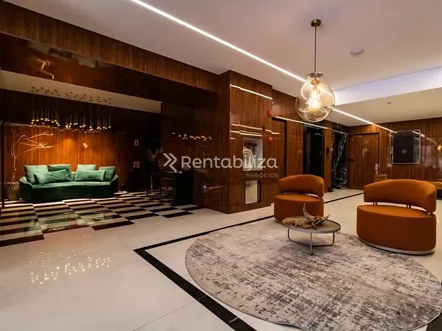 Apartamento com 238m² 4 quartos e 4 banheiros, à venda, no bairro Meia Praia em Itapema
