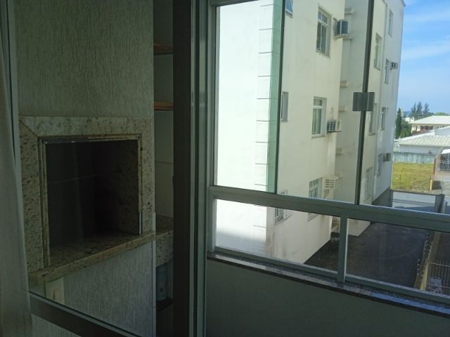 Apartamento 2 quartos e 1 banheiro, à venda, no bairro Centro em Palhoça