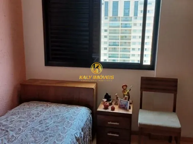 Apartamento 2 quartos e 2 banheiros, à venda, no bairro Fundação em São Caetano do Sul
