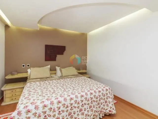 Apartamento com 220m² 3 quartos e 1 banheiro, à venda, no bairro Ipanema em Rio de Janeiro