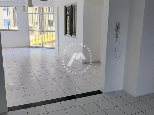 Apartamento 2 quartos e 2 banheiros, à venda, no bairro Batista Campos em Belém