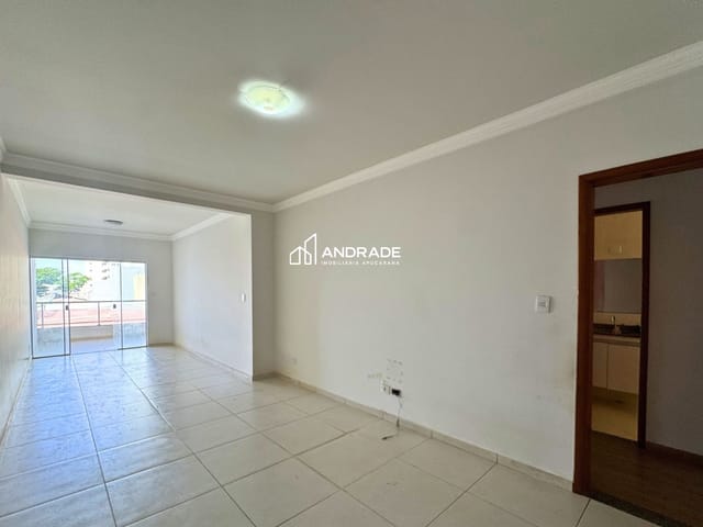 Apartamento 3 quartos e 1 banheiro, para alugar, no bairro Vila Vitória em Apucarana