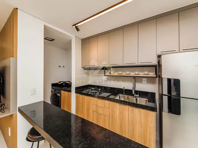 Apartamento 2 quartos e 1 banheiro, à venda, no bairro Bom Pastor em Juiz de Fora