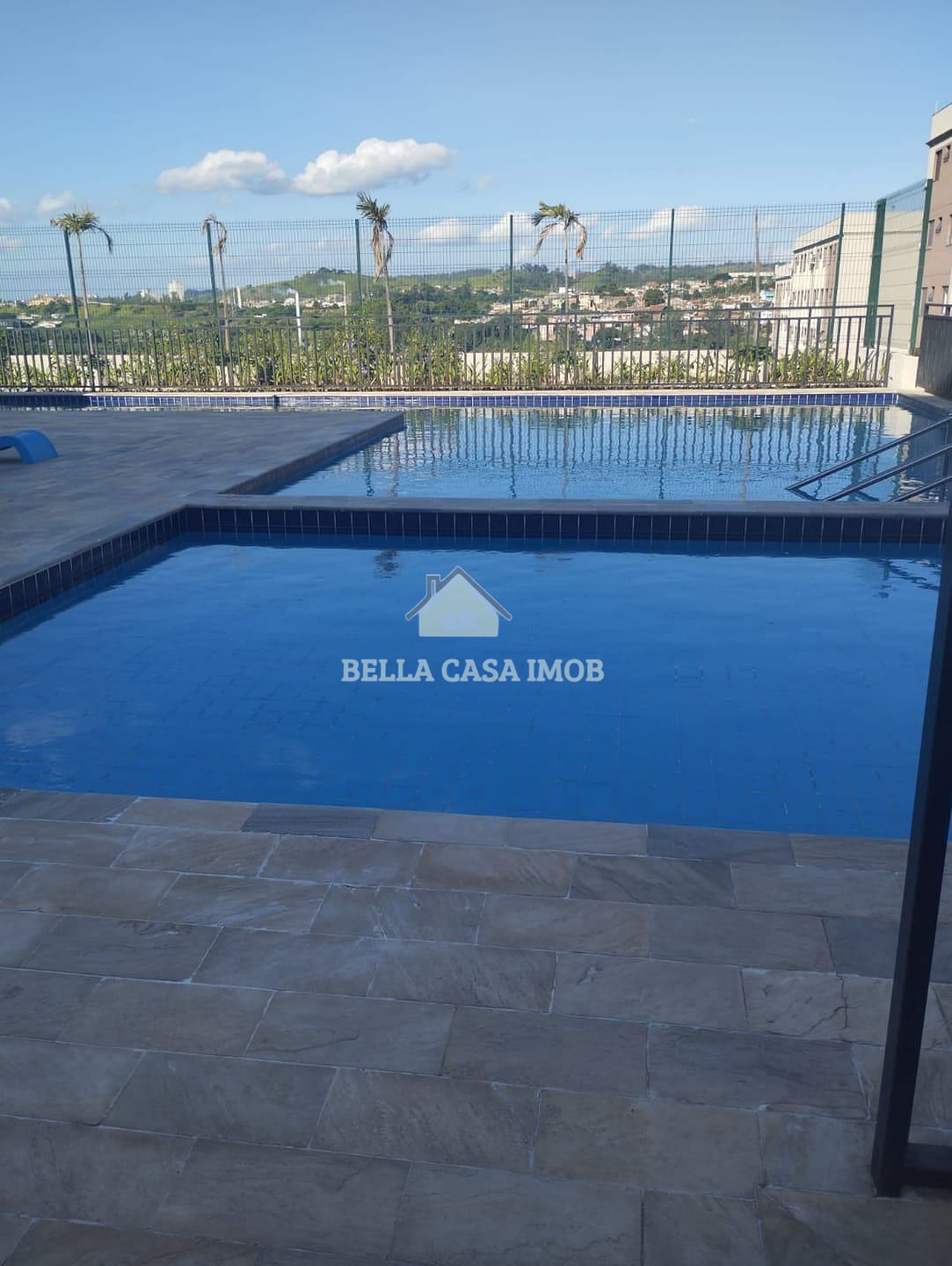 Apartamento à venda com 2 quartos, 53m² - Foto 1
