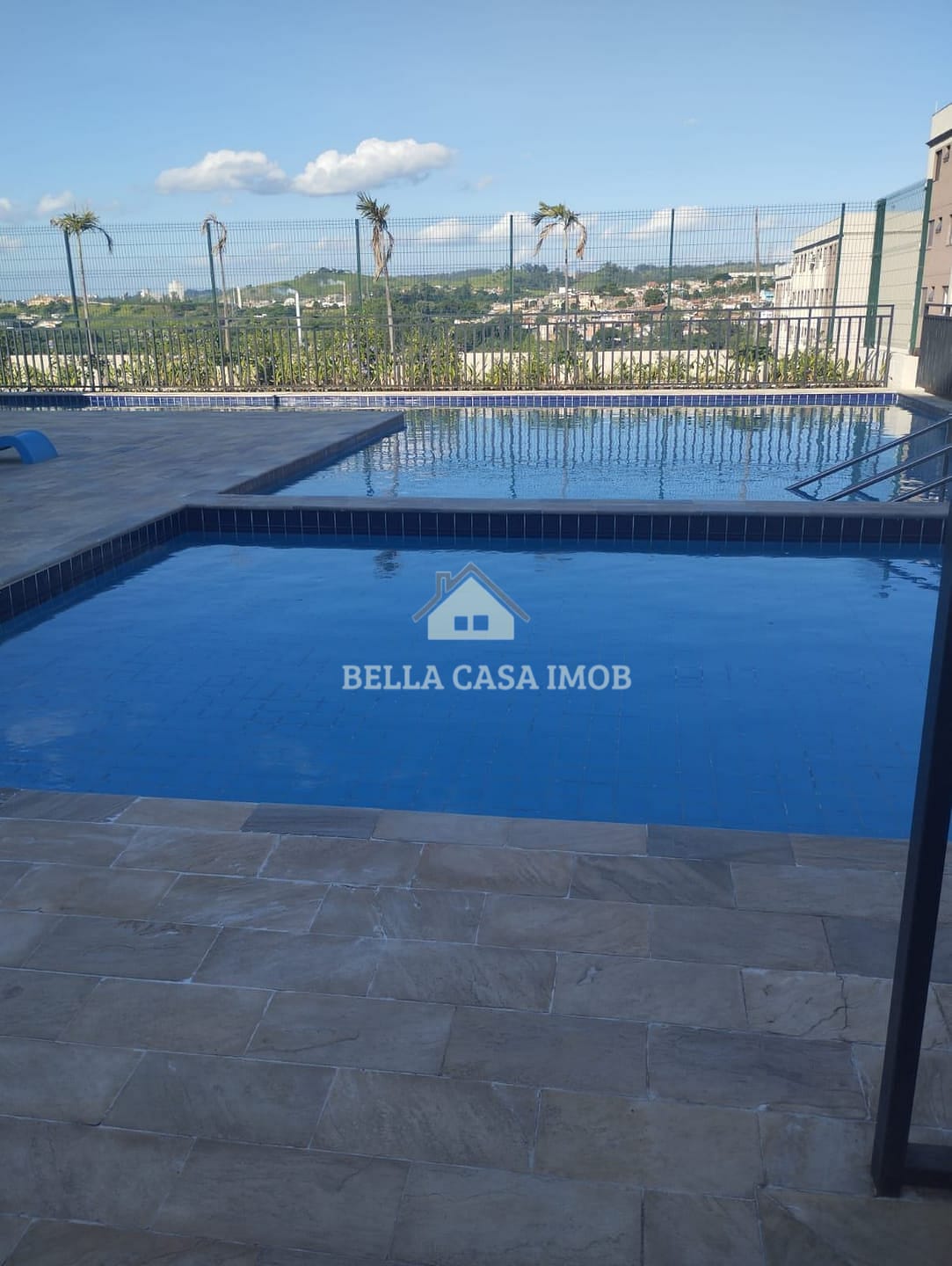Apartamento à venda com 2 quartos, 53m² - Foto 1