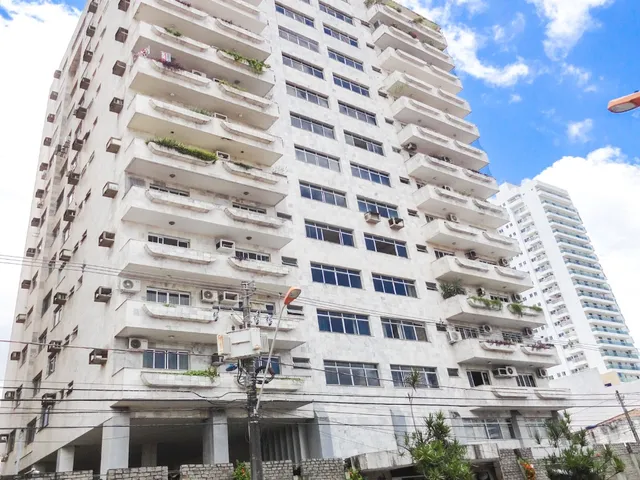 Apartamento 4 quartos e 1 banheiro, à venda, no bairro Cremação em Belém