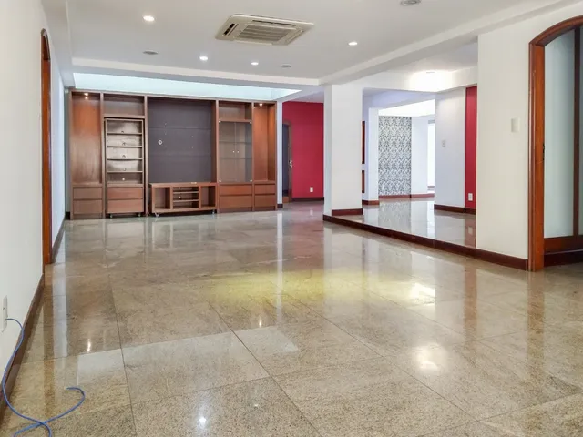 Apartamento 4 quartos e 1 banheiro, à venda, no bairro Cremação em Belém
