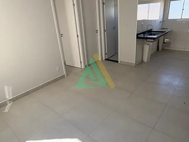 Apartamento 2 quartos e 1 banheiro, para alugar, no bairro Jardim Scomparim em Mogi Mirim