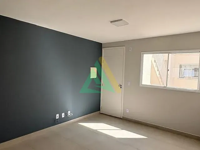Apartamento 2 quartos e 1 banheiro, para alugar, no bairro Jardim Scomparim em Mogi Mirim