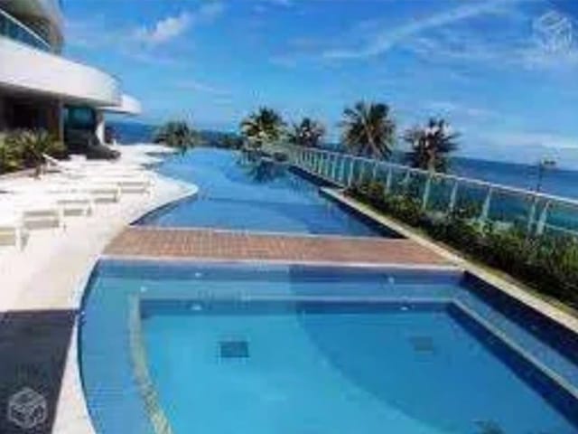 Apartamento 1 quarto e 1 banheiro, para alugar, no bairro Ondina em Salvador