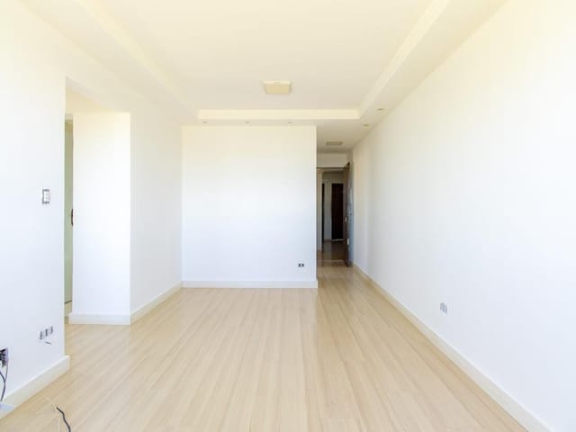 Apartamento 2 quartos e 1 banheiro, à venda, no bairro Jardim Ipanema em Maringá