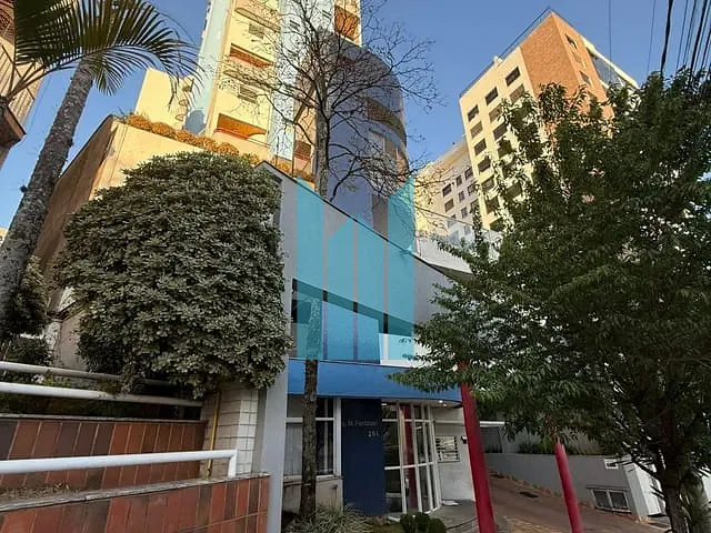 Apartamento 1 quarto e 2 banheiros, à venda, no bairro São Benedito em Poços de Caldas