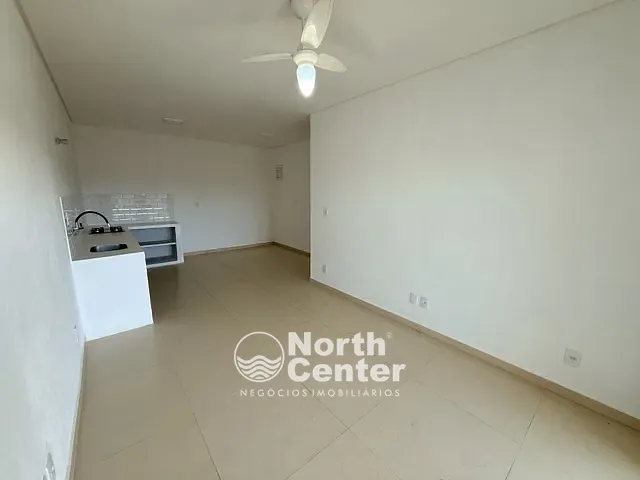 Apartamento 1 quarto e 1 banheiro, para alugar, no bairro Centro em Balneário Barra do Sul