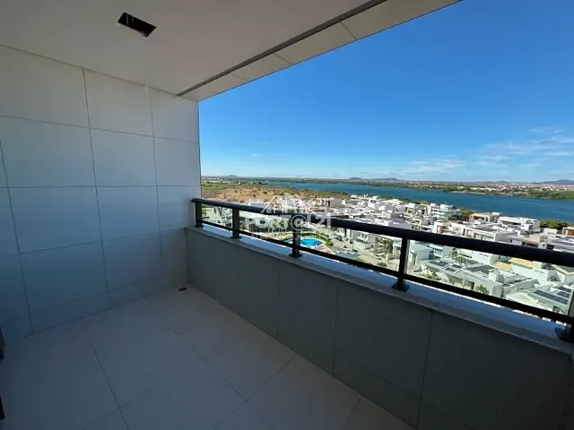 Apartamento 4 quartos e 4 banheiros, para alugar, no bairro Centro em Petrolina