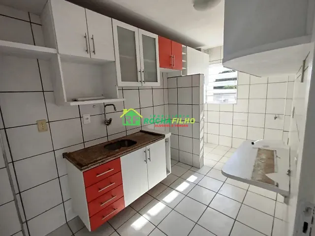 Apartamento 3 quartos e 4 banheiros, para alugar, no bairro Horto em Teresina