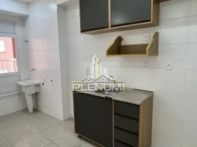 Apartamento com 53m² 2 quartos e 2 banheiros, para alugar, no bairro Vilas do Sobrado em Rio Claro
