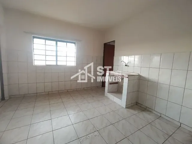 Apartamento com 70m² 1 quarto e 1 banheiro, para alugar, no bairro Centro em Andradas