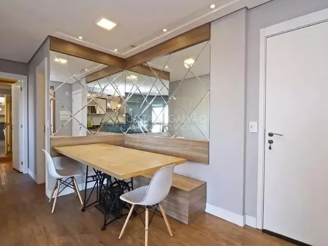 Apartamento com 59m² 2 quartos e 2 banheiros, à venda, no bairro Capão Raso em Curitiba